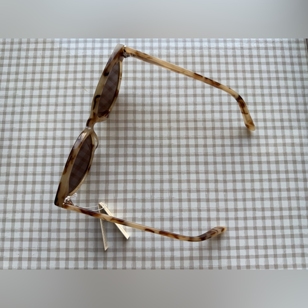 Velvet Canyon Beat Generation in Caramel Tort - Picture 5 of 10